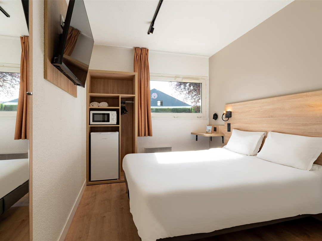 Fouquieres-les-Lens酒店住宿-赛利斯林酒店