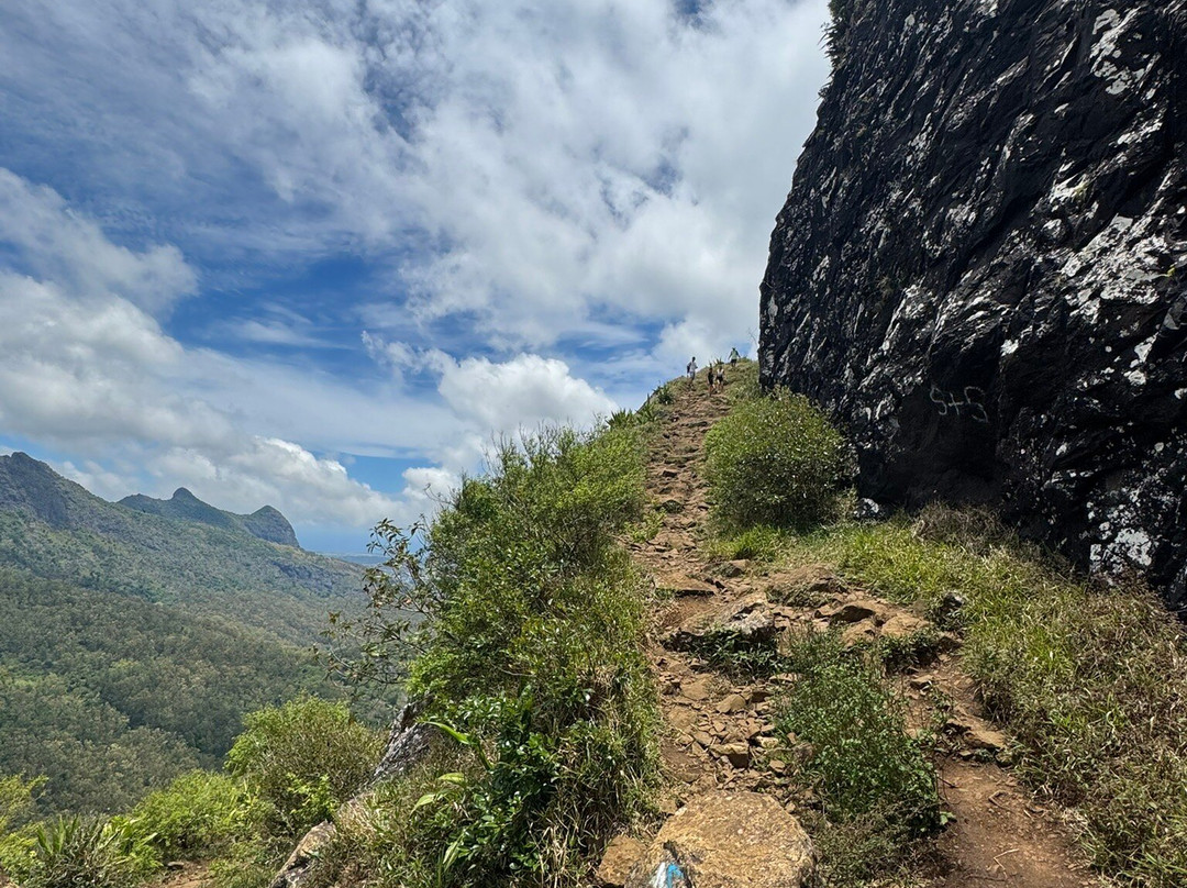 Le Pouce-路易士港必去景点