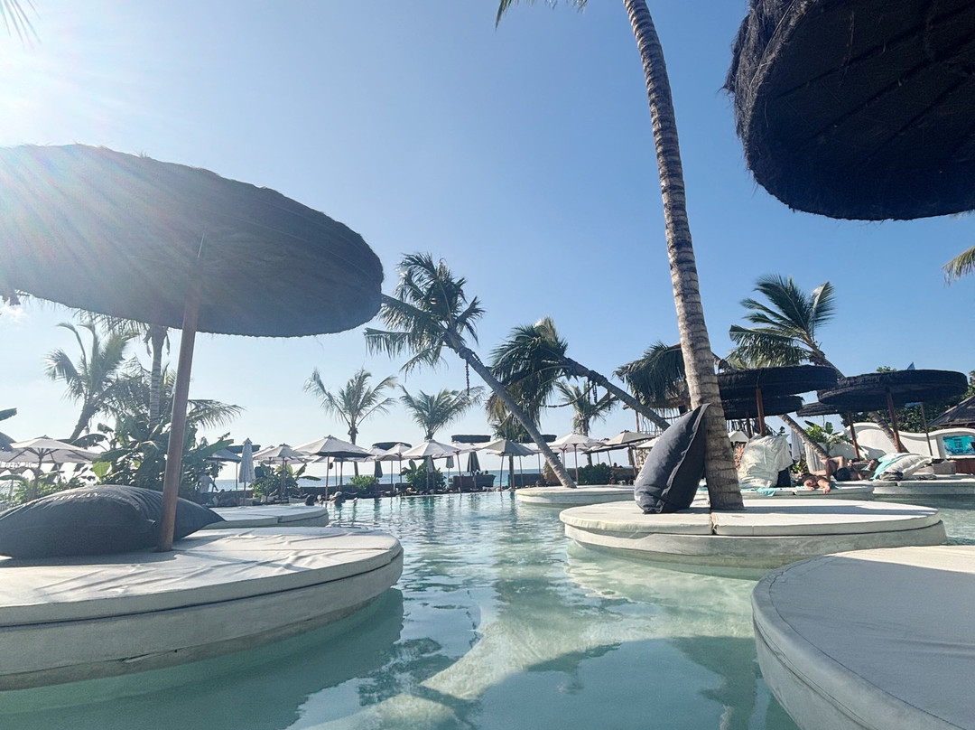 Nanasi Beach Club-孥归必去景点