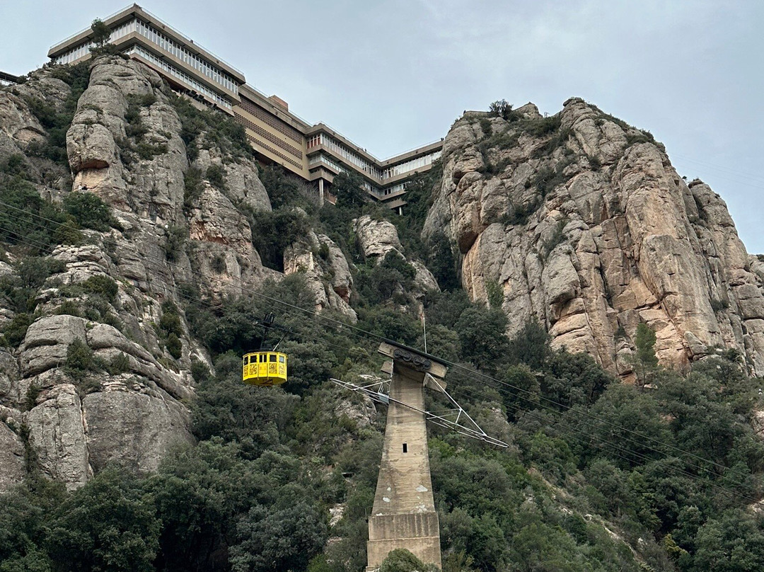 Funicular De La Santa Cova-蒙特塞拉特必去景点