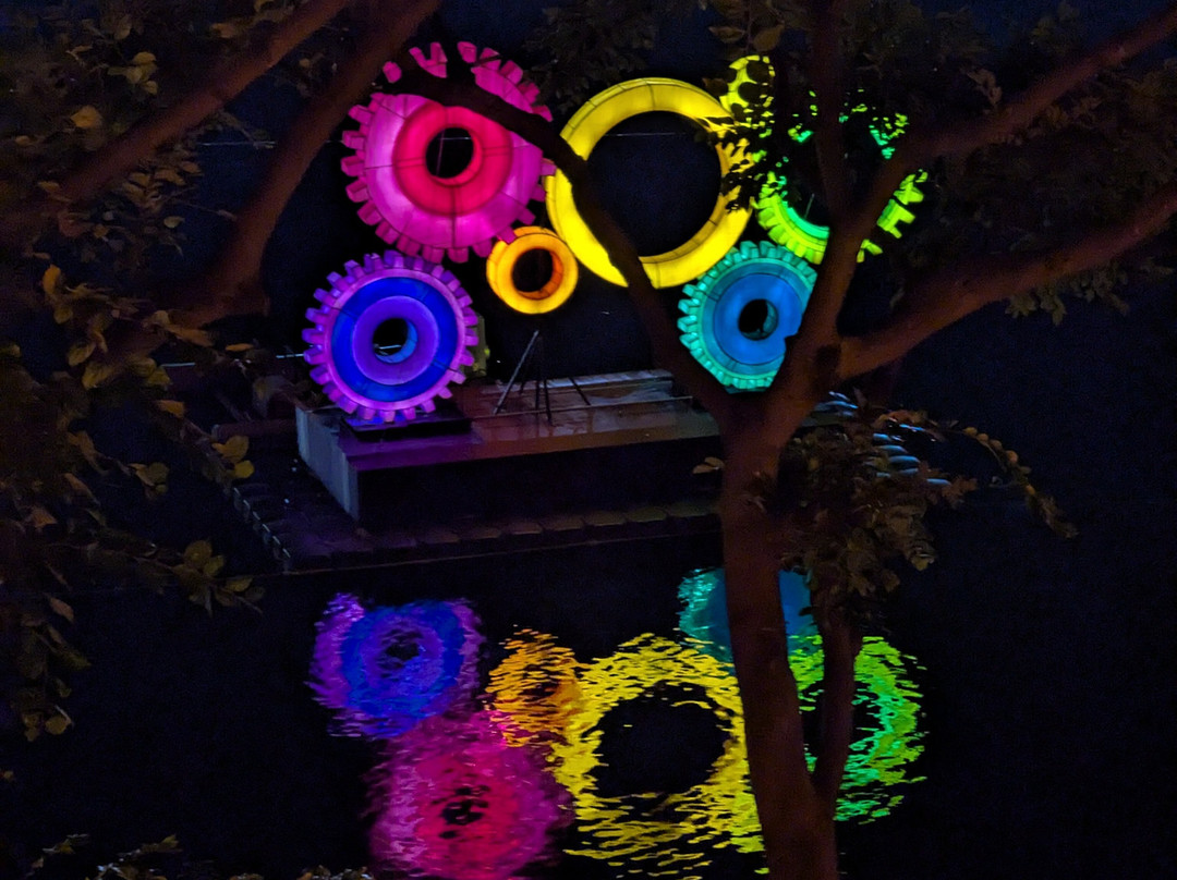 Jinju Namgang Yudeung Festival-晋州市必去景点