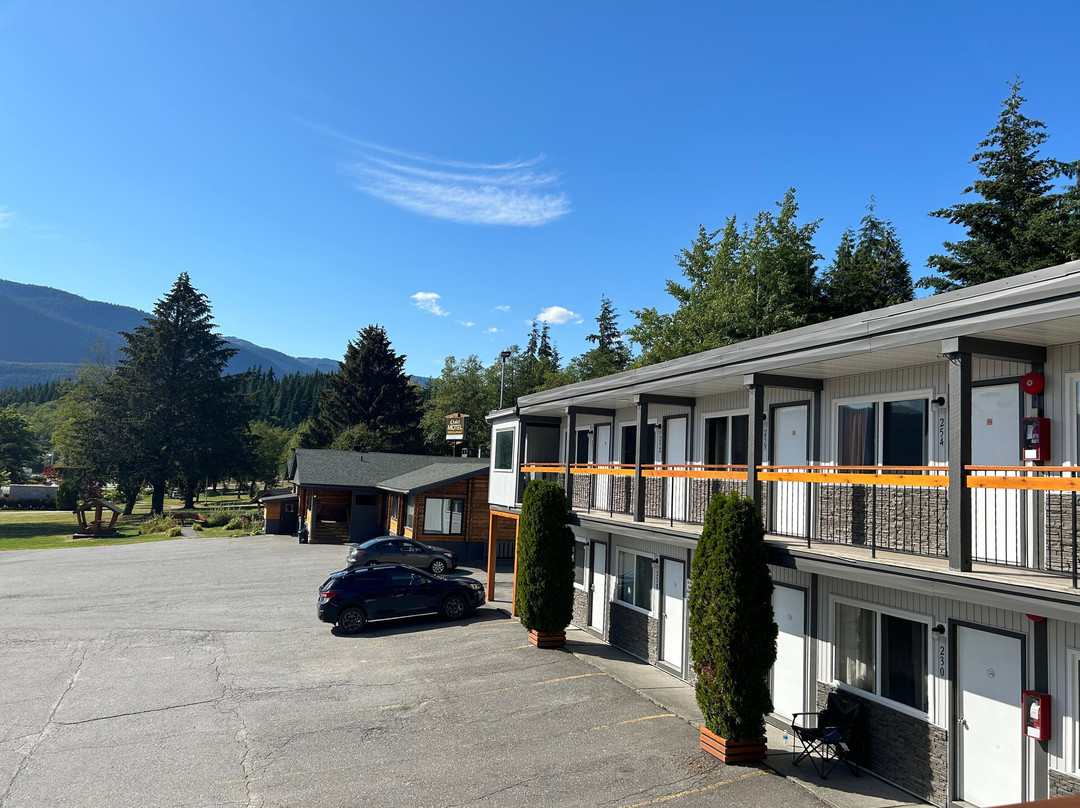 The Chalet Inn主图