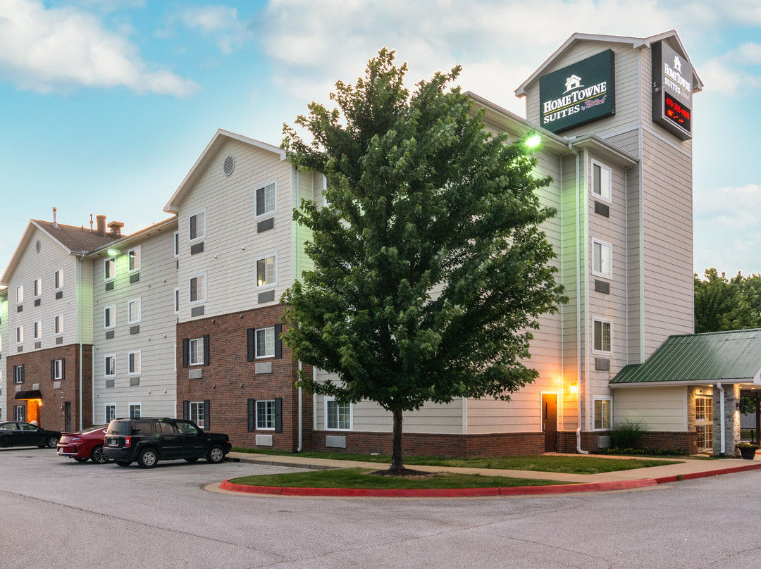 HomeTowne Studios & Suites Bentonville