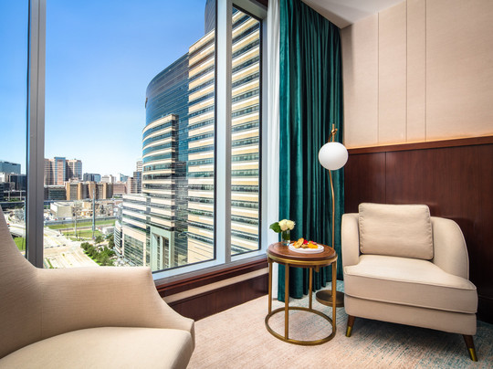 Blossom Hotel Houston, Curio Collection by Hilton