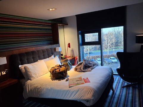 法恩伯勒乡村酒店主图