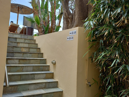 西奥度假村主图