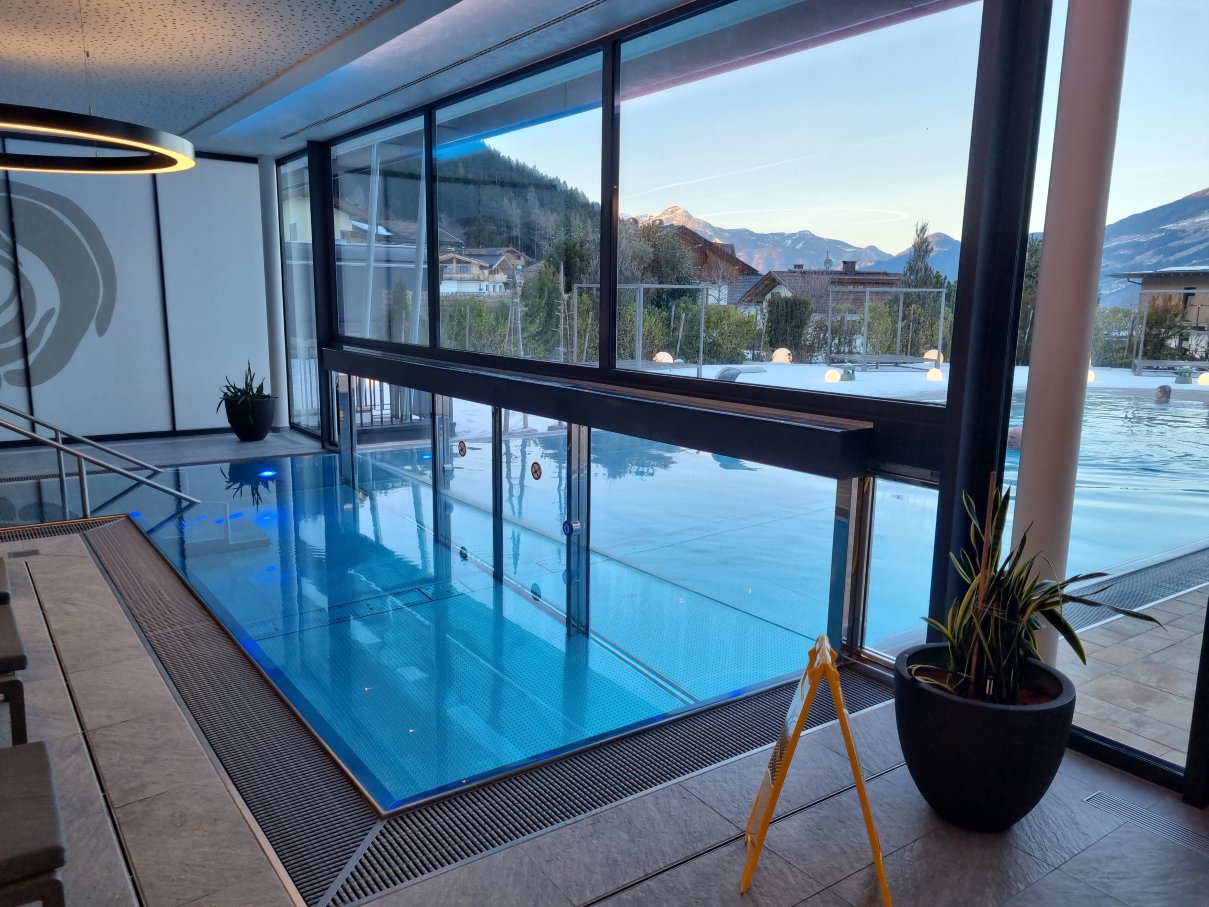 普拉兹霍夫度假酒店-泳池