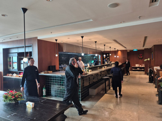 Cathay Pacific Lounge