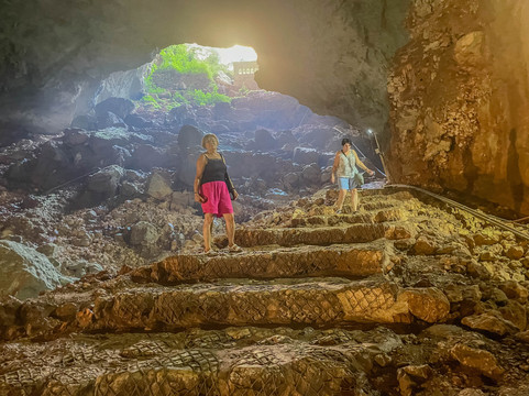 Cennet-Cehennem Mağaraları-Kizkalesi必去景点