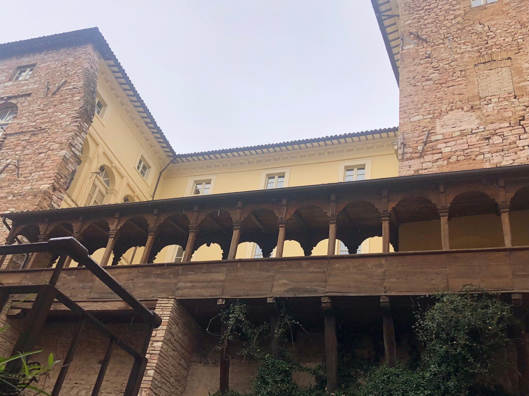 Loggiato Palazzo Urbani