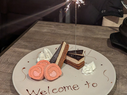 焼肉とみ 横浜関内店