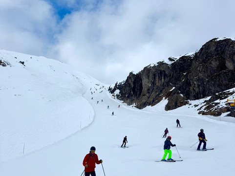 ESF Alpe D'Huez-阿尔普迪埃必去景点