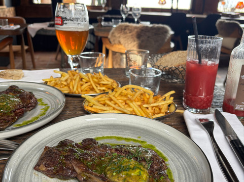 Hôtel La Chaumière主图