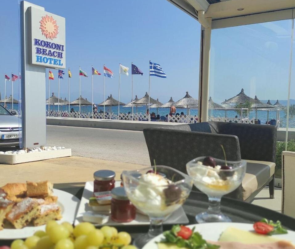GOLDEN SUN Kokkoni Beach Hotel