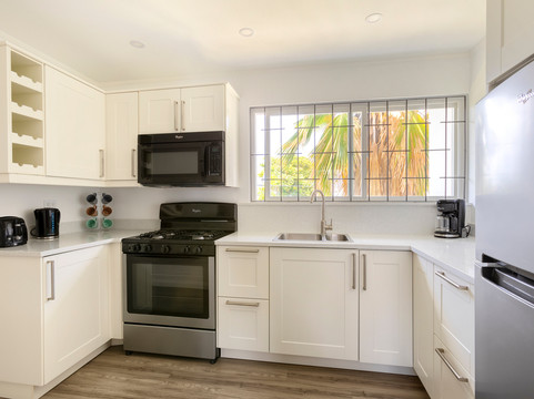 Dover Woods Apartments主图