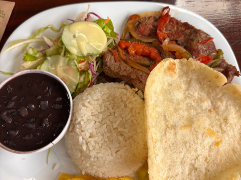 Allan Adventures-La Cruz必去景点