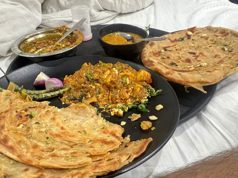 施里加尼施酒店主图