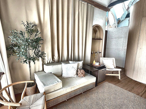 菲海滩俱乐部站酒店主图