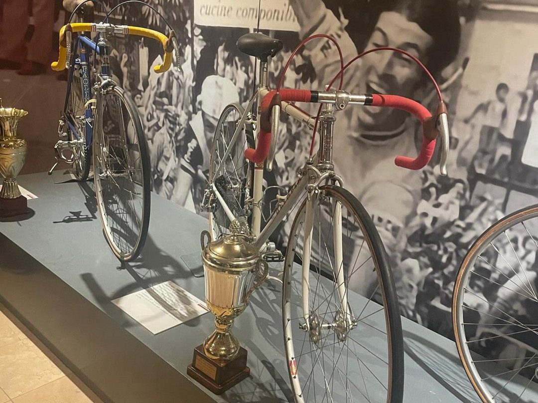 Museo della Bicicletta-Tre Ponti必去景点