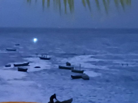 The Sand Beach-努沙切宁安岛必去景点