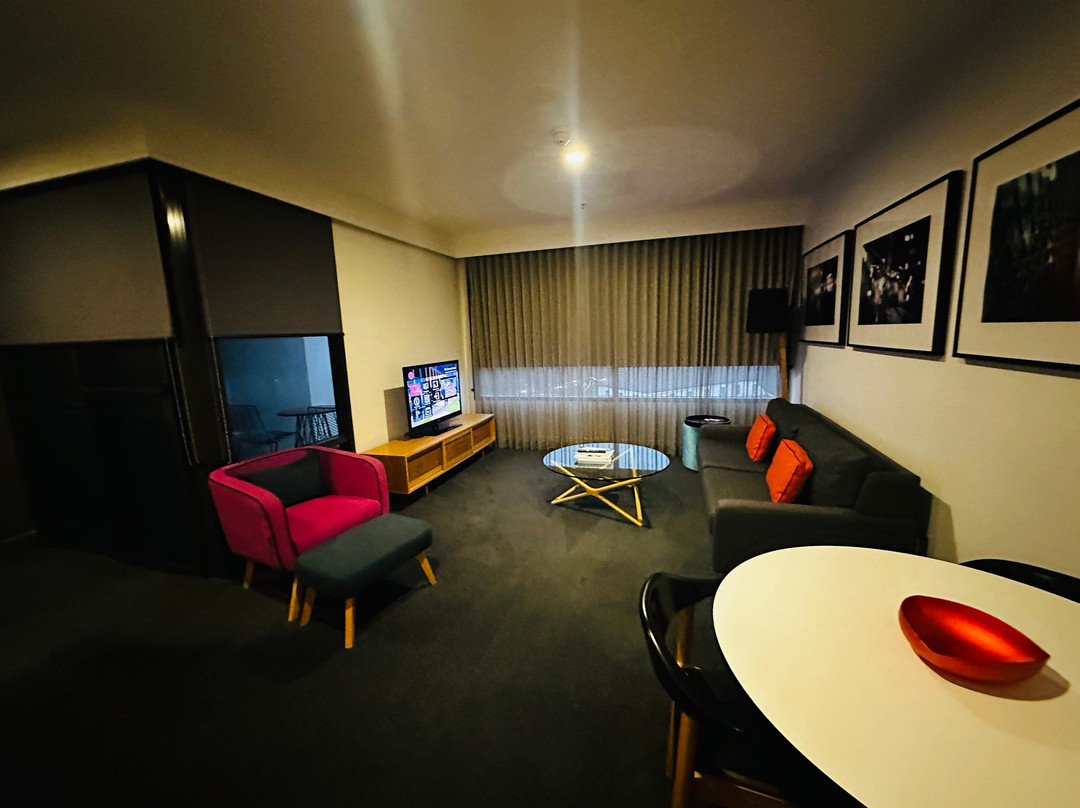 东方酒店和公寓主图