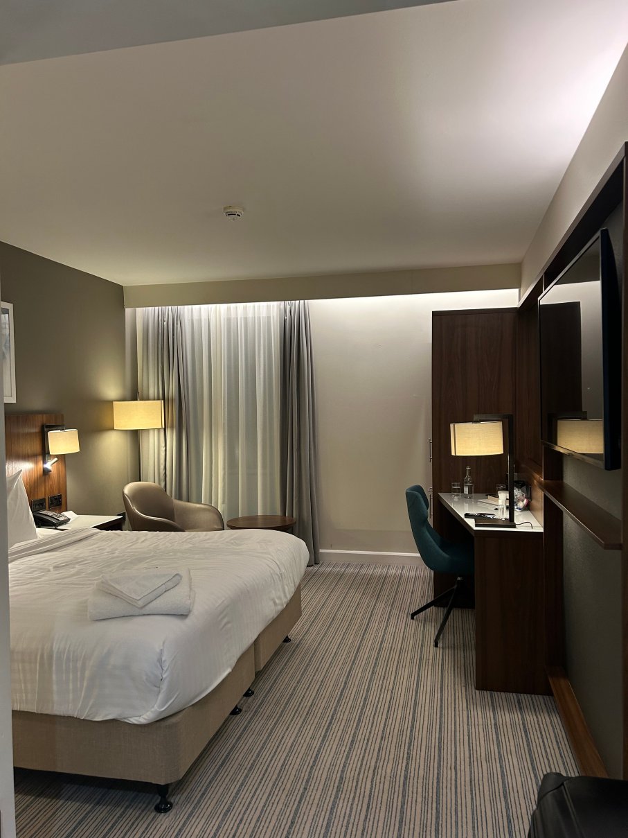 伦敦盖特威克机场万怡酒店-客卧