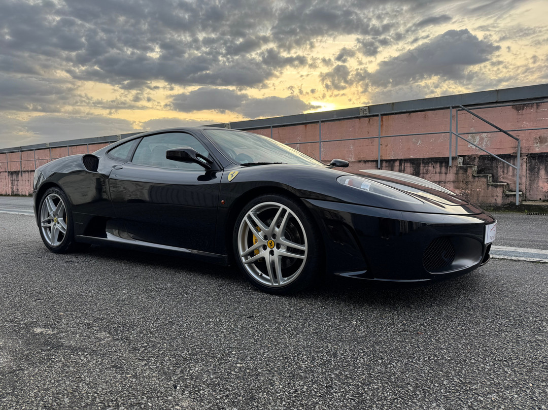 Ferrari Rent Braga-布拉加区必去景点