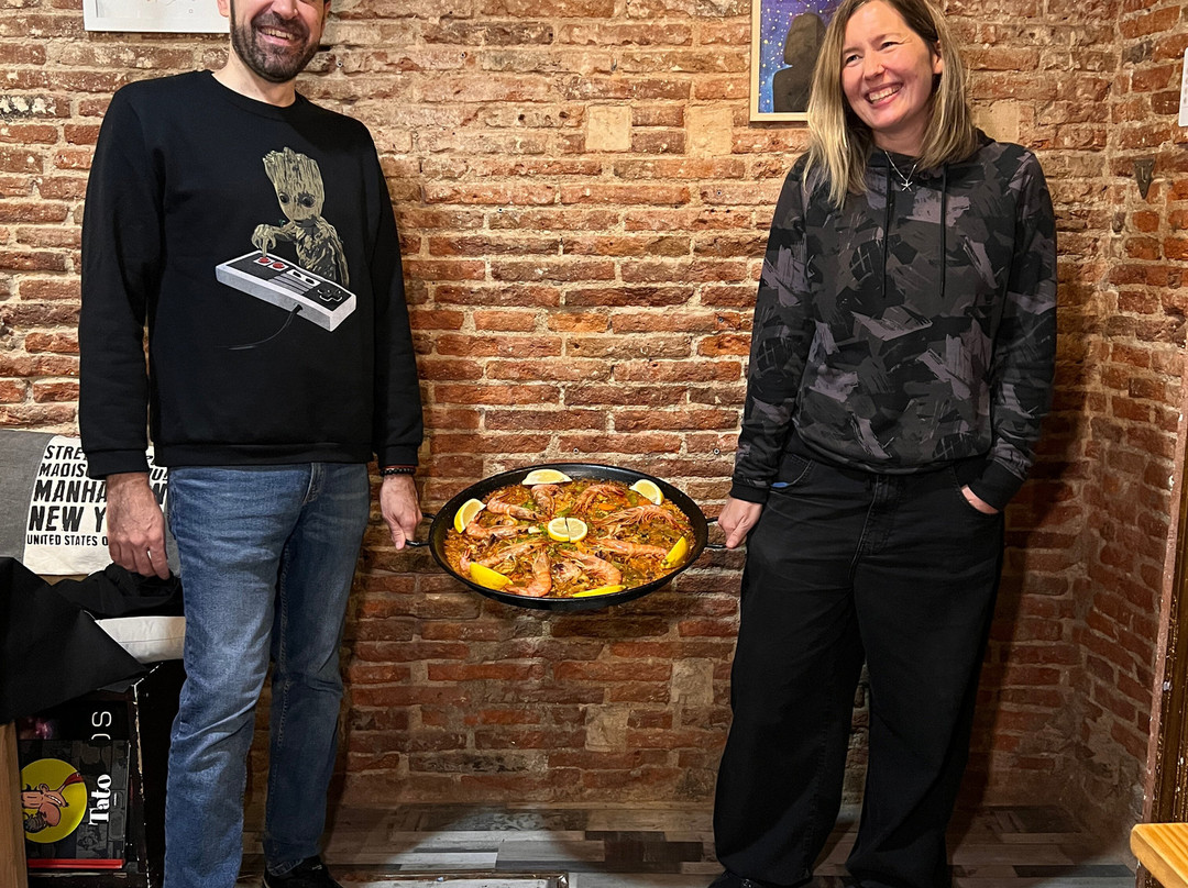 Paella and Sangria Workshop (Rara Avis Experience)-马德里必去景点