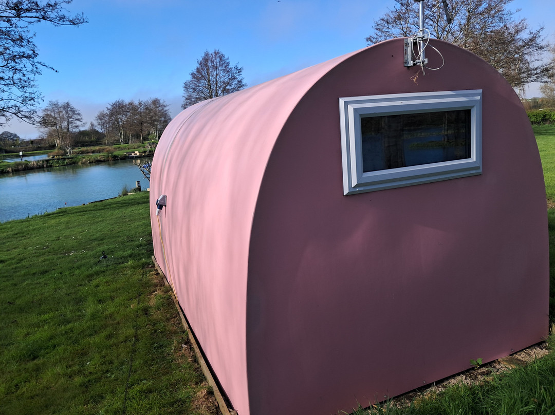 Burton Springs Fishing and Holidays-布里奇沃特必去景点