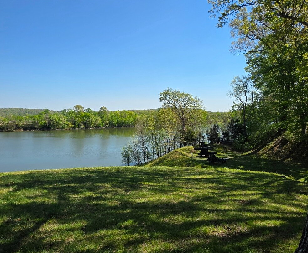 Fort Donelson National Battlefield-Dover必去景点