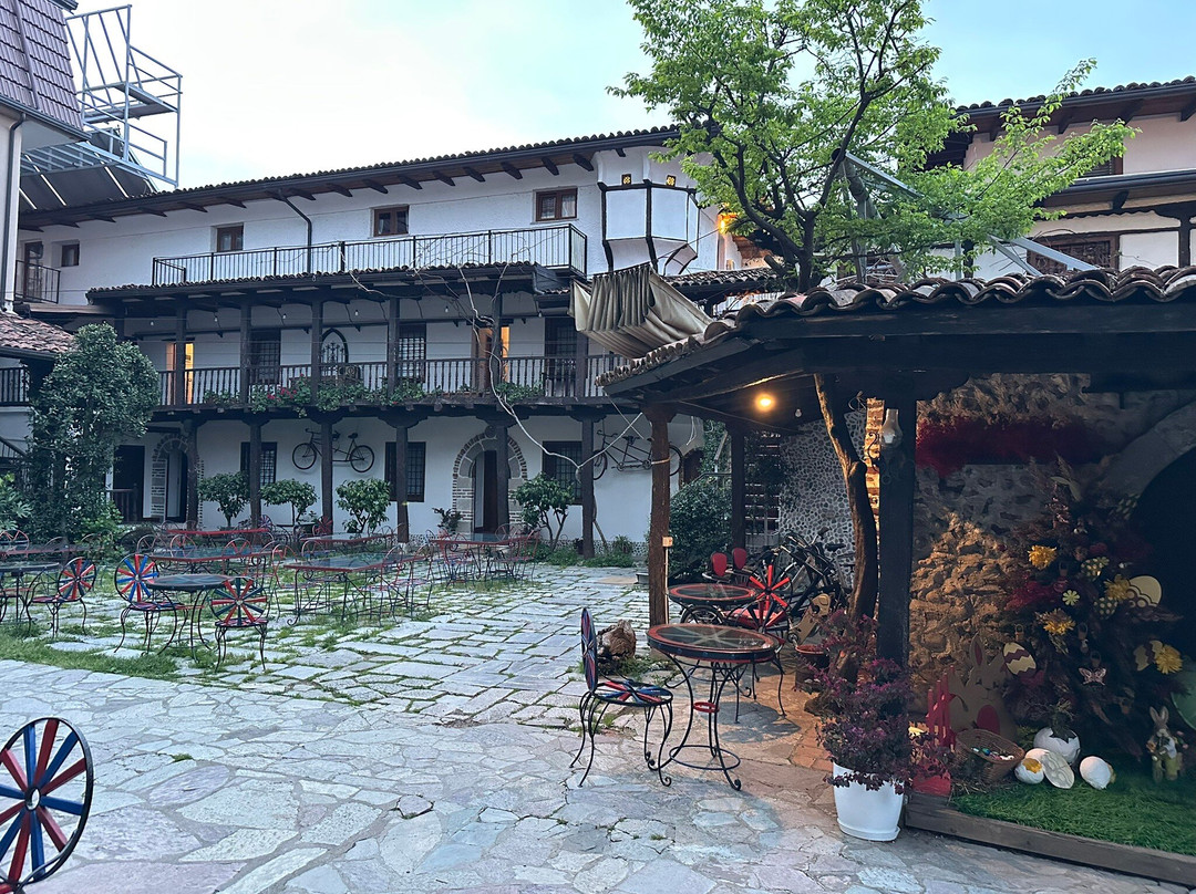 特拉迪塔酒店主图