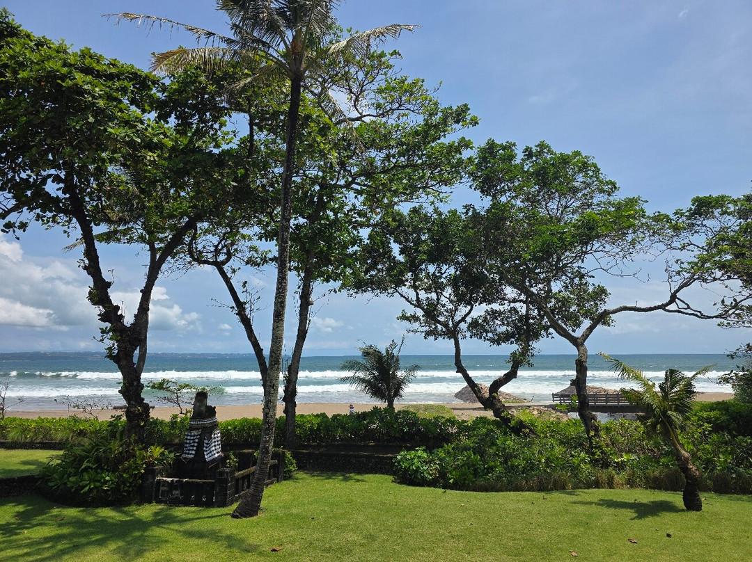 欧贝罗伊海滩度假村主图