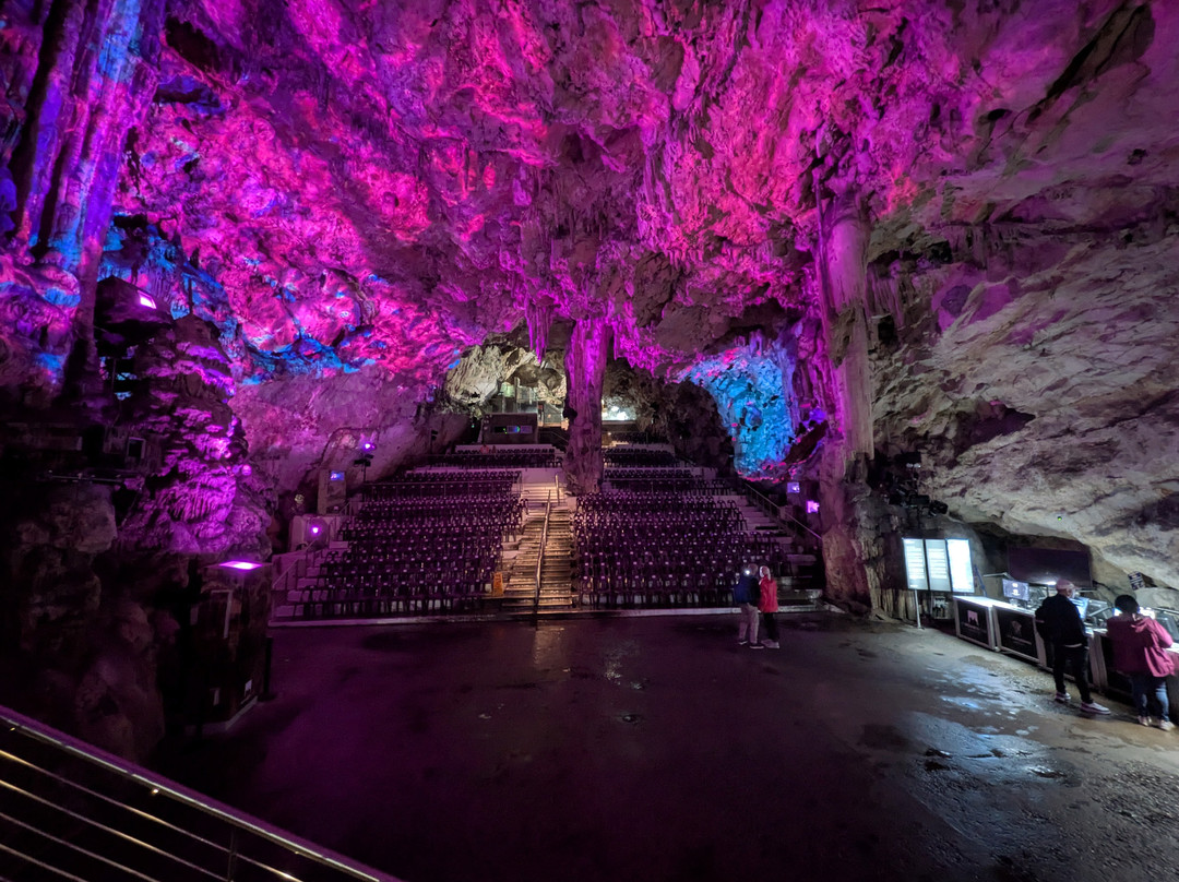 St. Michael's Cave-直布罗陀必去景点