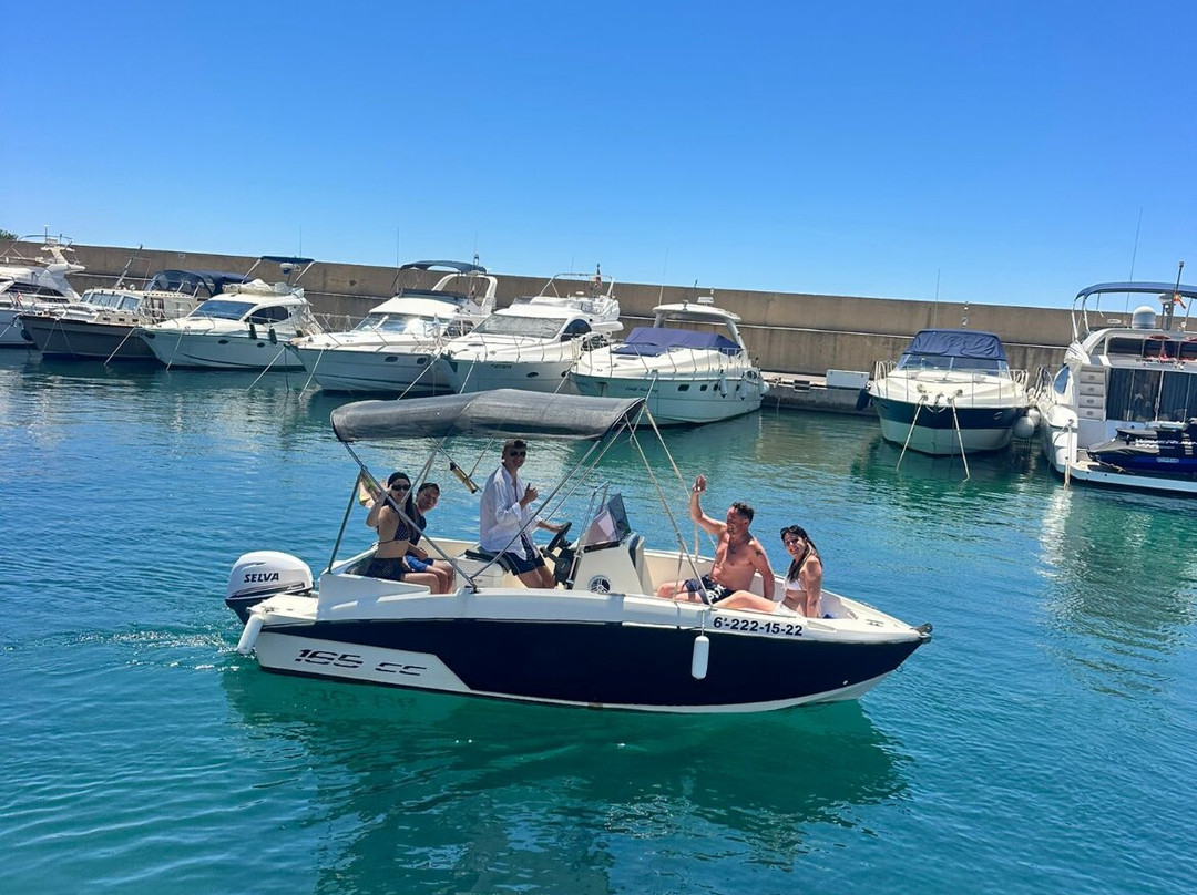 Boat Rental Cabo Roig - by David & Kelly-卡博罗伊格必去景点
