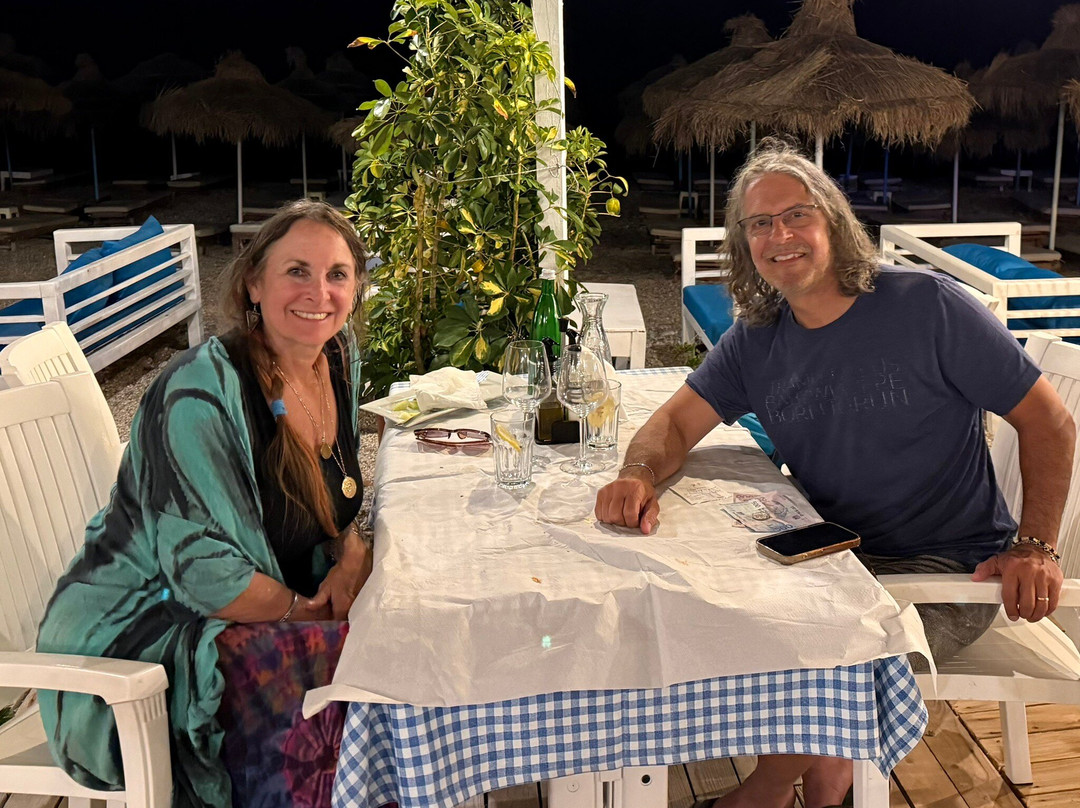 Fane's Restaurant & beach bar