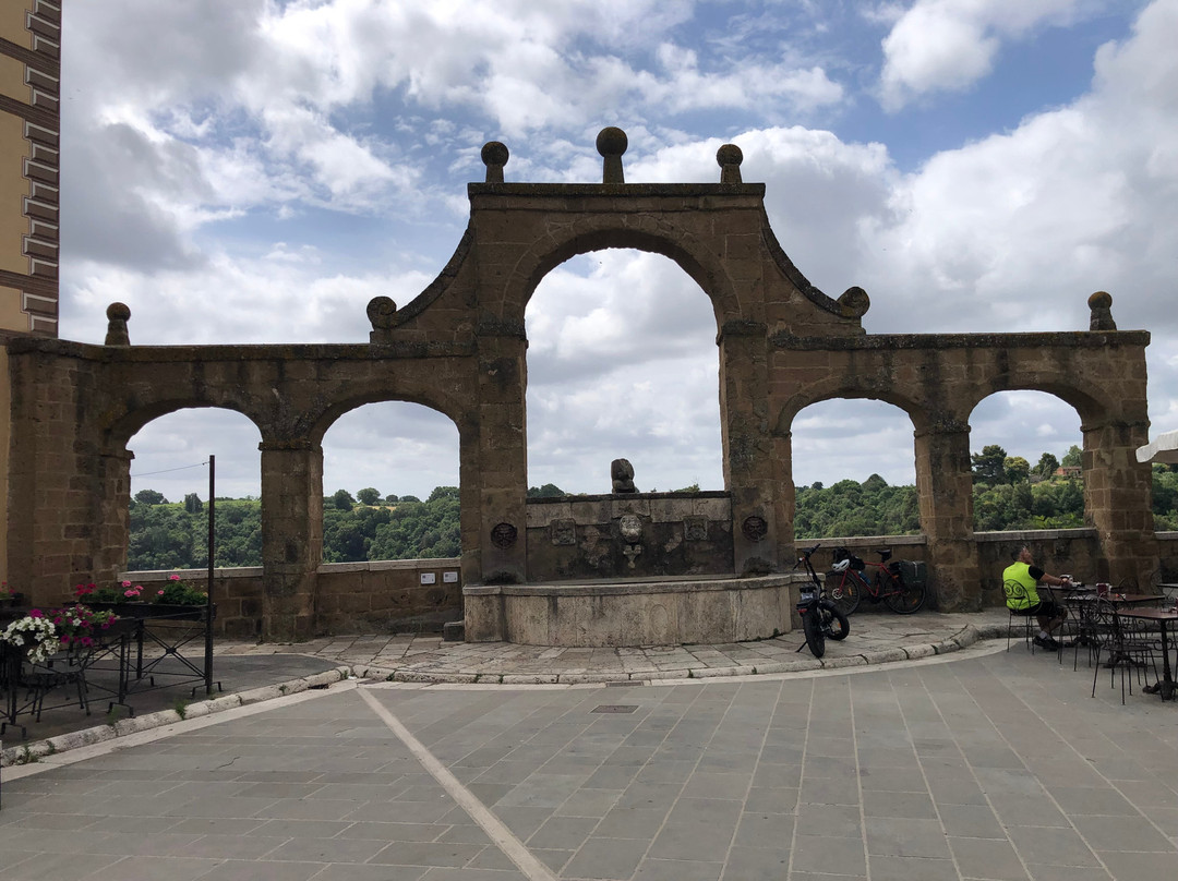 Fontana delle Sette Cannelle-皮蒂利亚诺必去景点