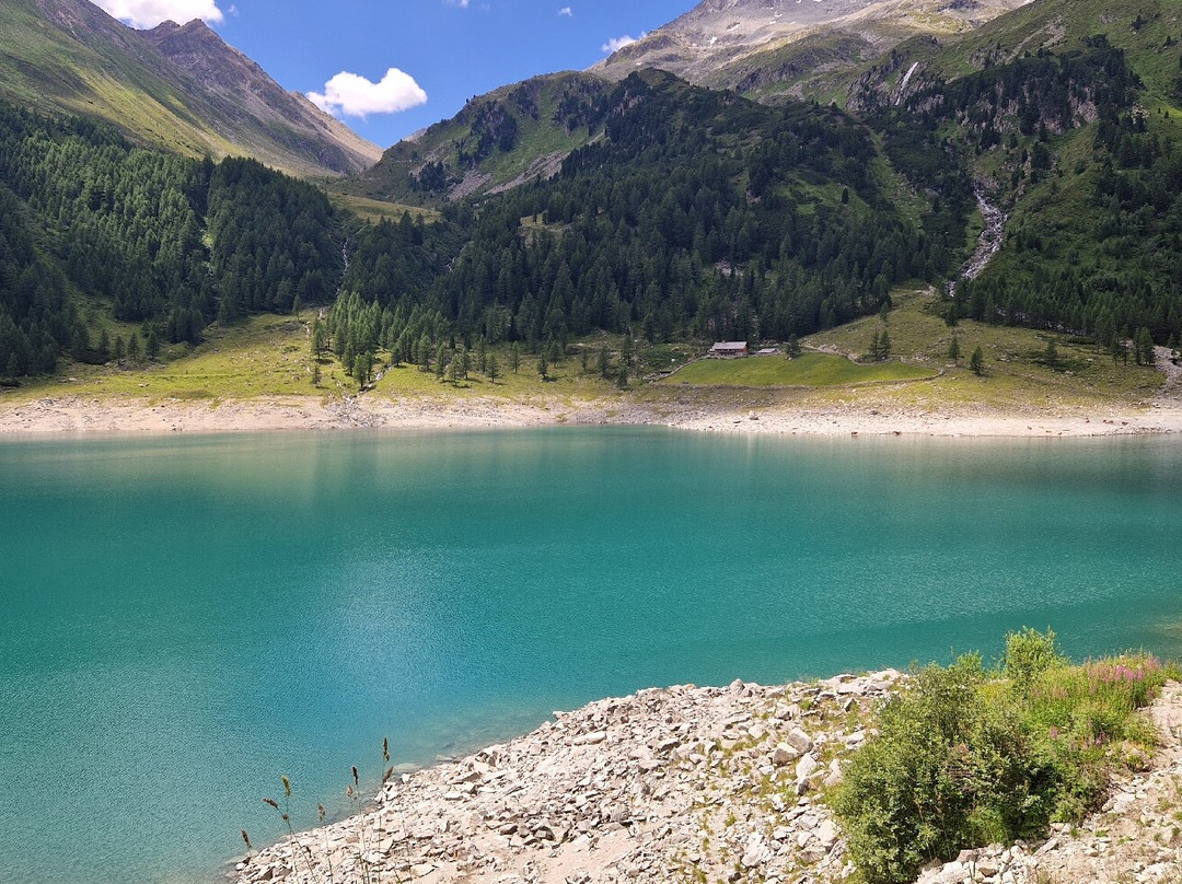 Neves-stausee - Lago Di Neves-Lappago必去景点