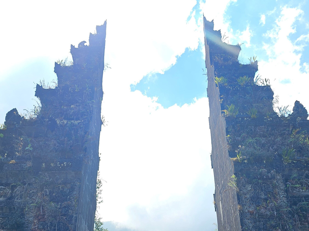 Handara Iconic Gate-新加拉惹必去景点