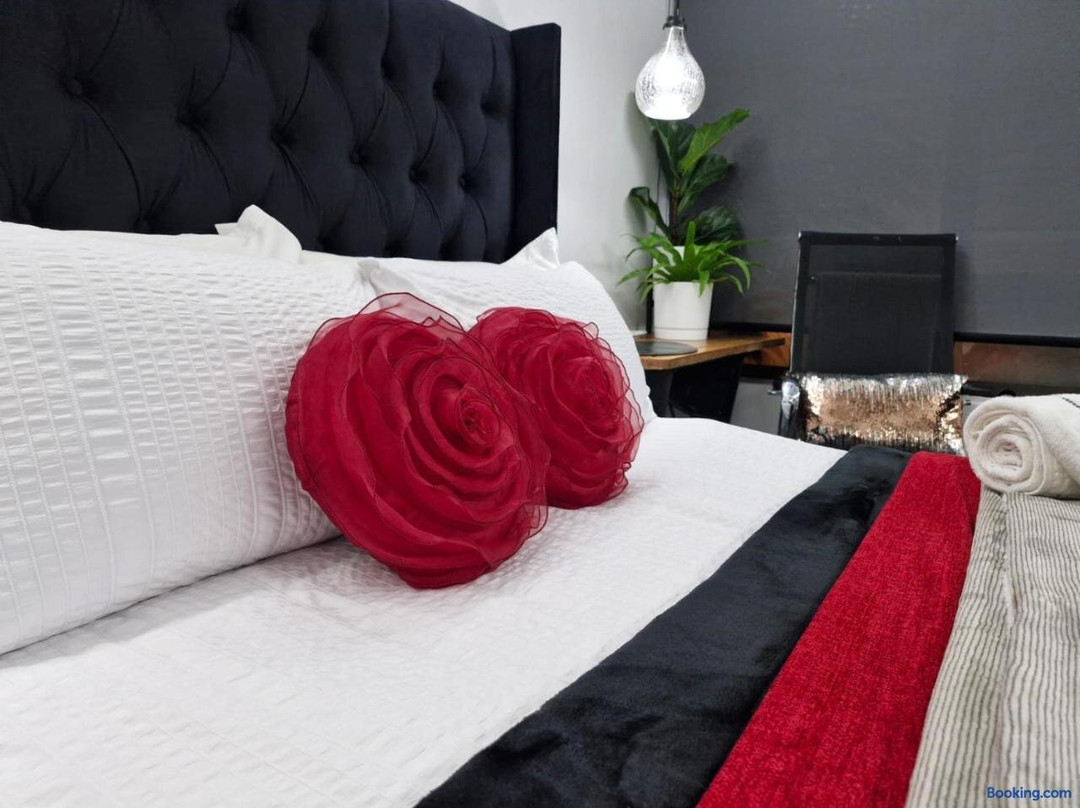 Indulge Deluxe Accommodation