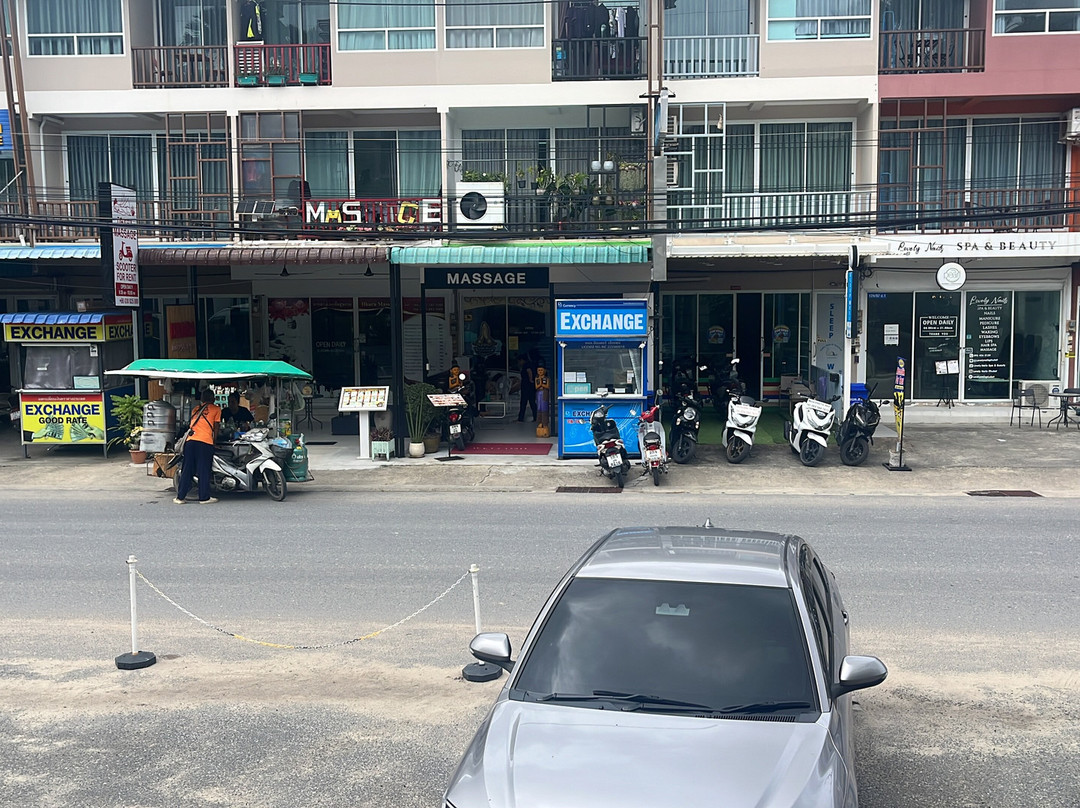 普吉岛骄傲酒店主图