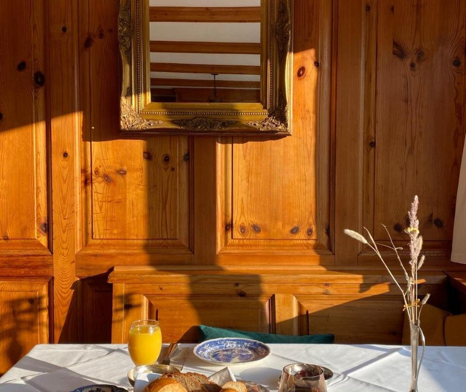 Waldheim Pension & Restaurant Laax