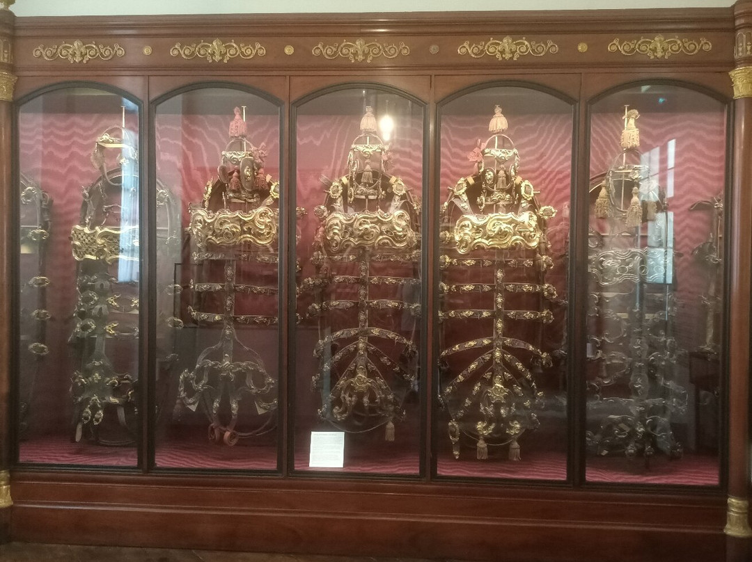 Musée et Domaine Nationaux de Compiègne-贡比涅必去景点