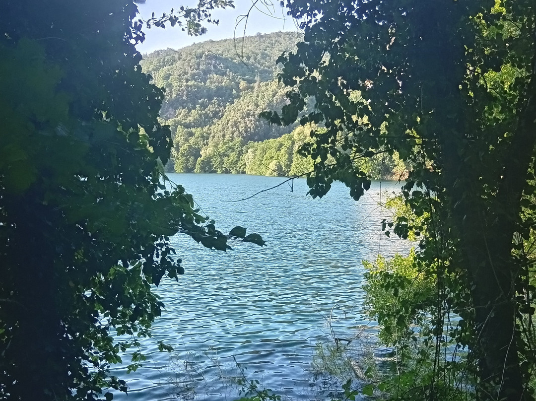 Laghi Di Monticchio-Monticchio Bagni必去景点