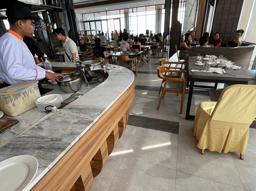 三提卡巴淡酒店主图