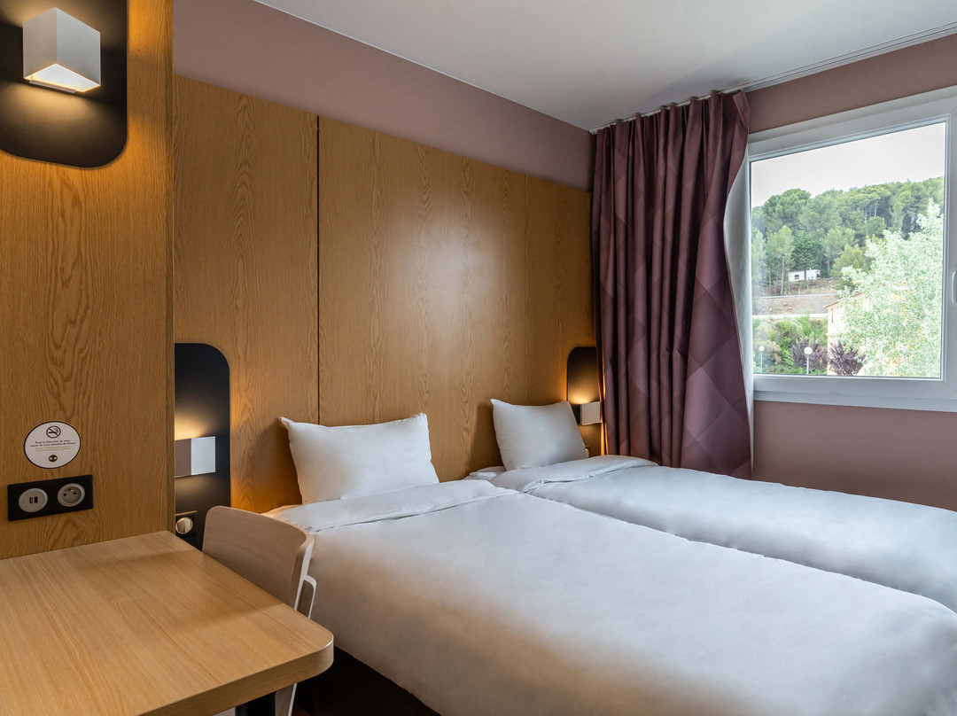 普罗旺斯艾克斯勒托洛内 B&B 酒店