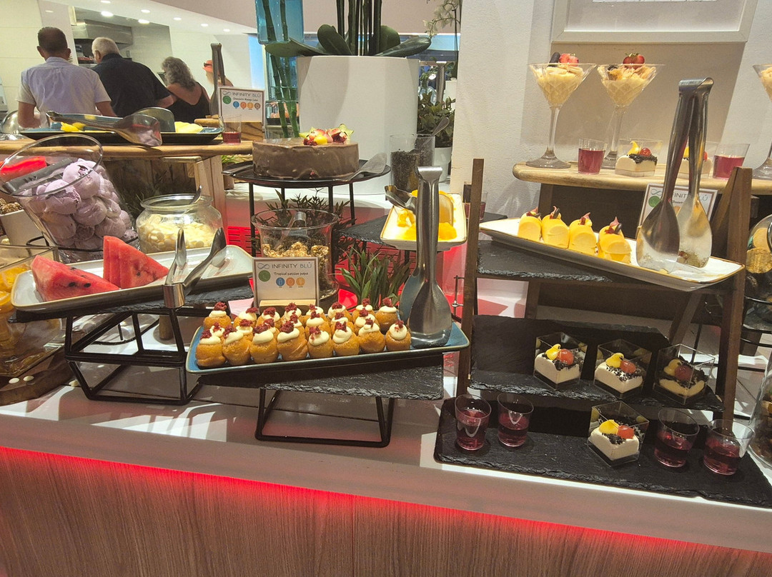 无限蓝酒店 - 专为成人设计主图