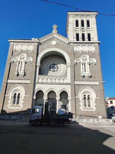 Eglise Notre Dame de Pitié-Saint-Genest-Lerpt必去景点