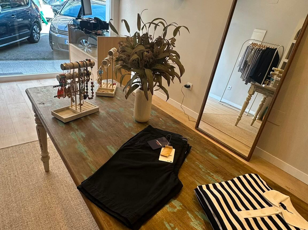 Camisard concept store