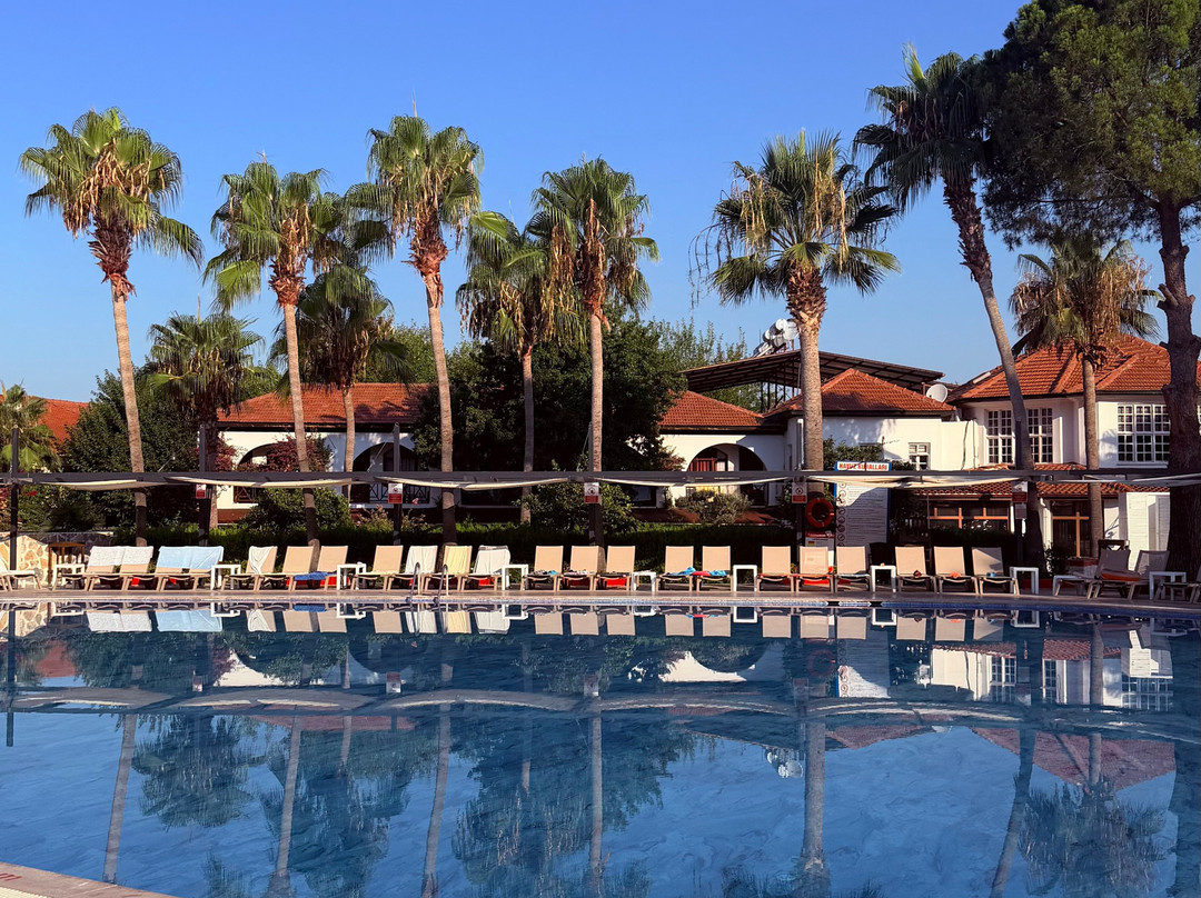 自由利基亚成人酒店主图