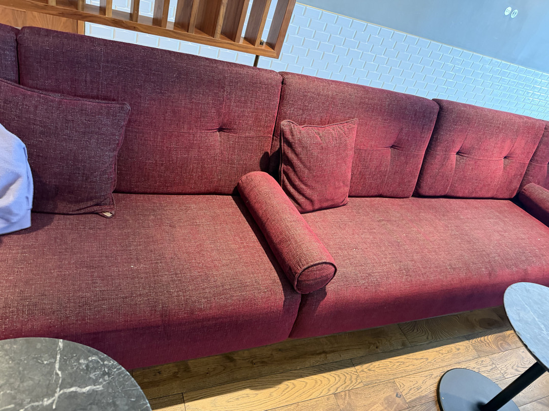 No1 Lounge - Gatwick North-霍利必去景点